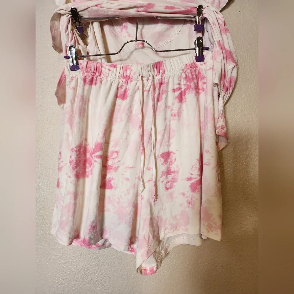 Women's Size Extra Large 2pc Pink and White Pajama/Loungewear Set - Picture 2 of 4